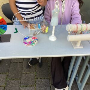 Aktion Tagwerk - Stand mit Schmuck
